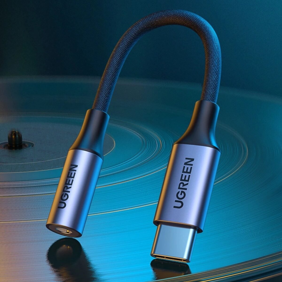 AV161-80154_UGreen-USB-Type-C-to-3.5mm-10cm-Adapter-Grey_wr_04 UGreen AV161 USB Type-C to 3.5mm 10cm Adapter - Image 4