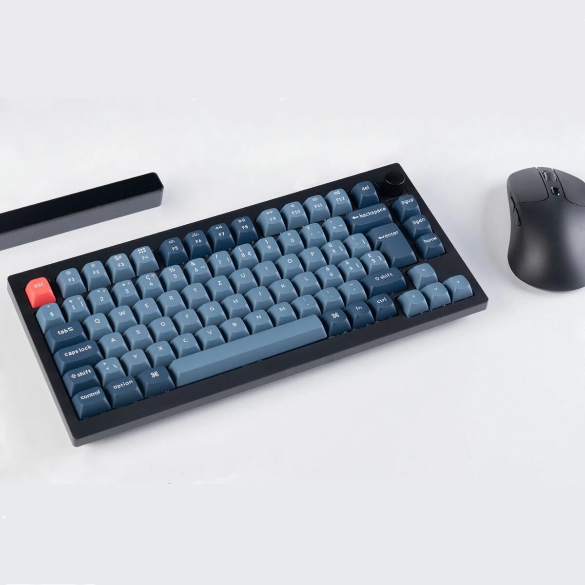 KEYCHRON-V1MAX-75-RED-GATJUP-RGB-WL-KB-wr-04 Keychron V1 Max QMK/VIA Wireless Custom Mechanical Keyboard | BROWN Switches – Black - Image 5