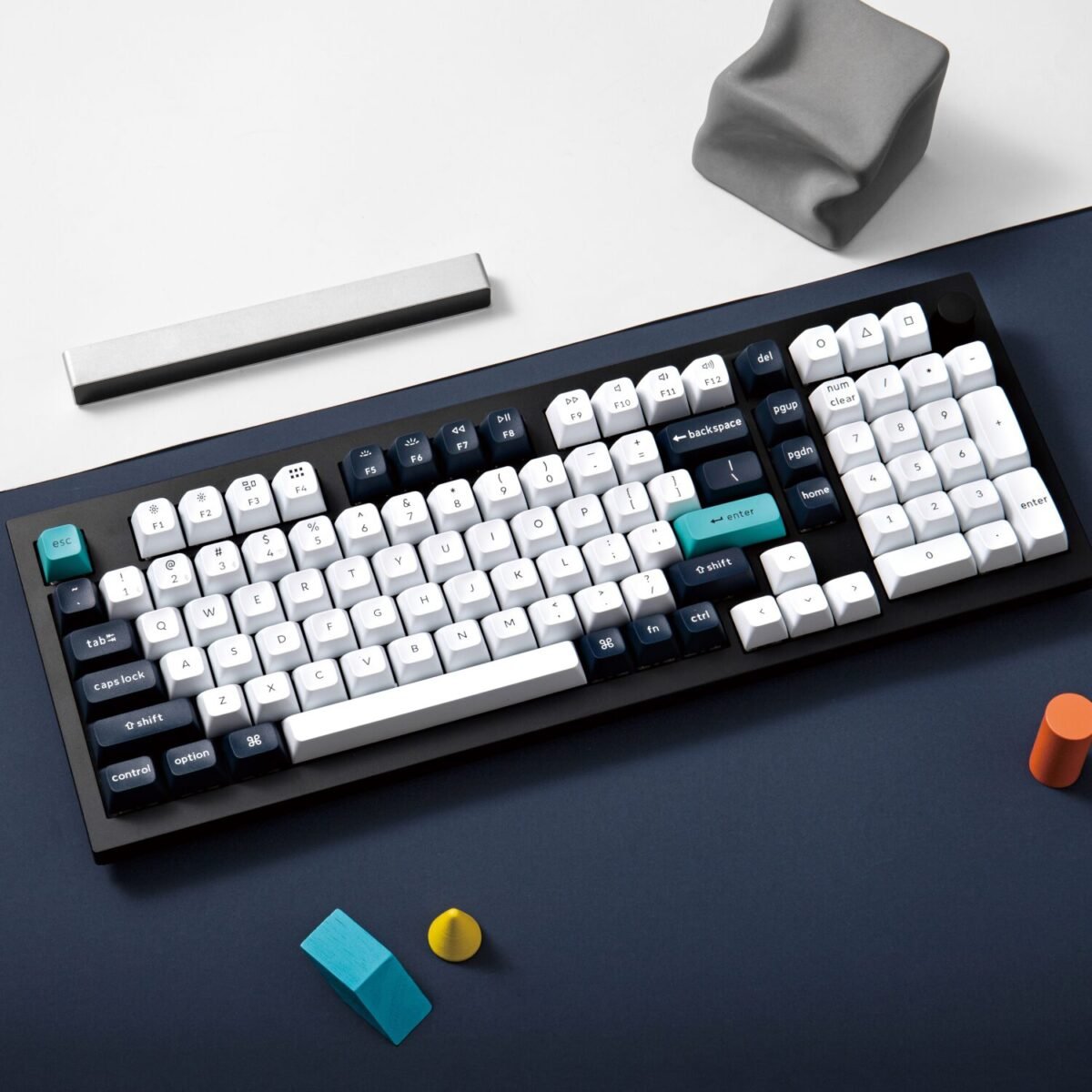 Q5M-M1-WR-03-1 Keychron Q5M-M1 QMK/VIA Wireless Custom Keyboard - Black - Image 3