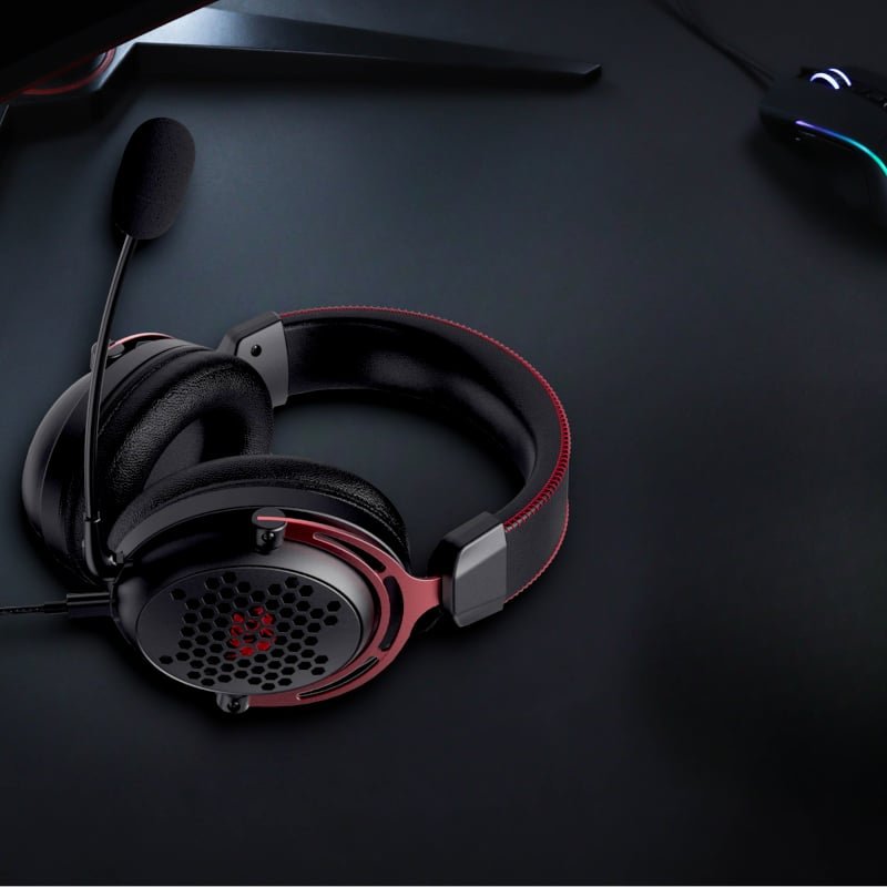 RD-H386_wr_06a REDRAGON Over-Ear DIOMEDES Honeycomb 3.5mm AUX Gaming Headset - Black - Image 6